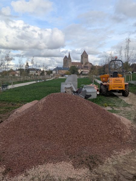 571175982_1229647692536985_1266965676121254402_n